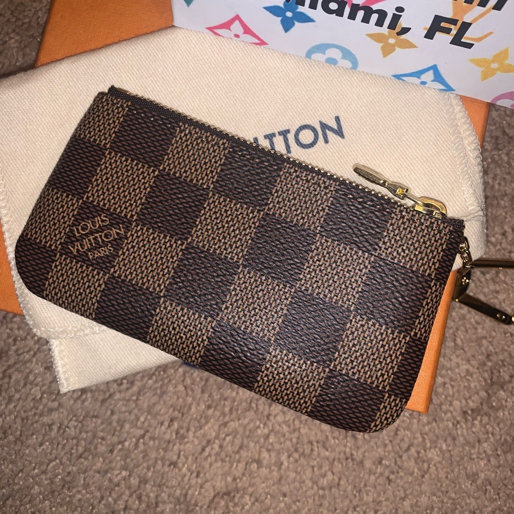 SOLD! Damier Ebene Key Pouch